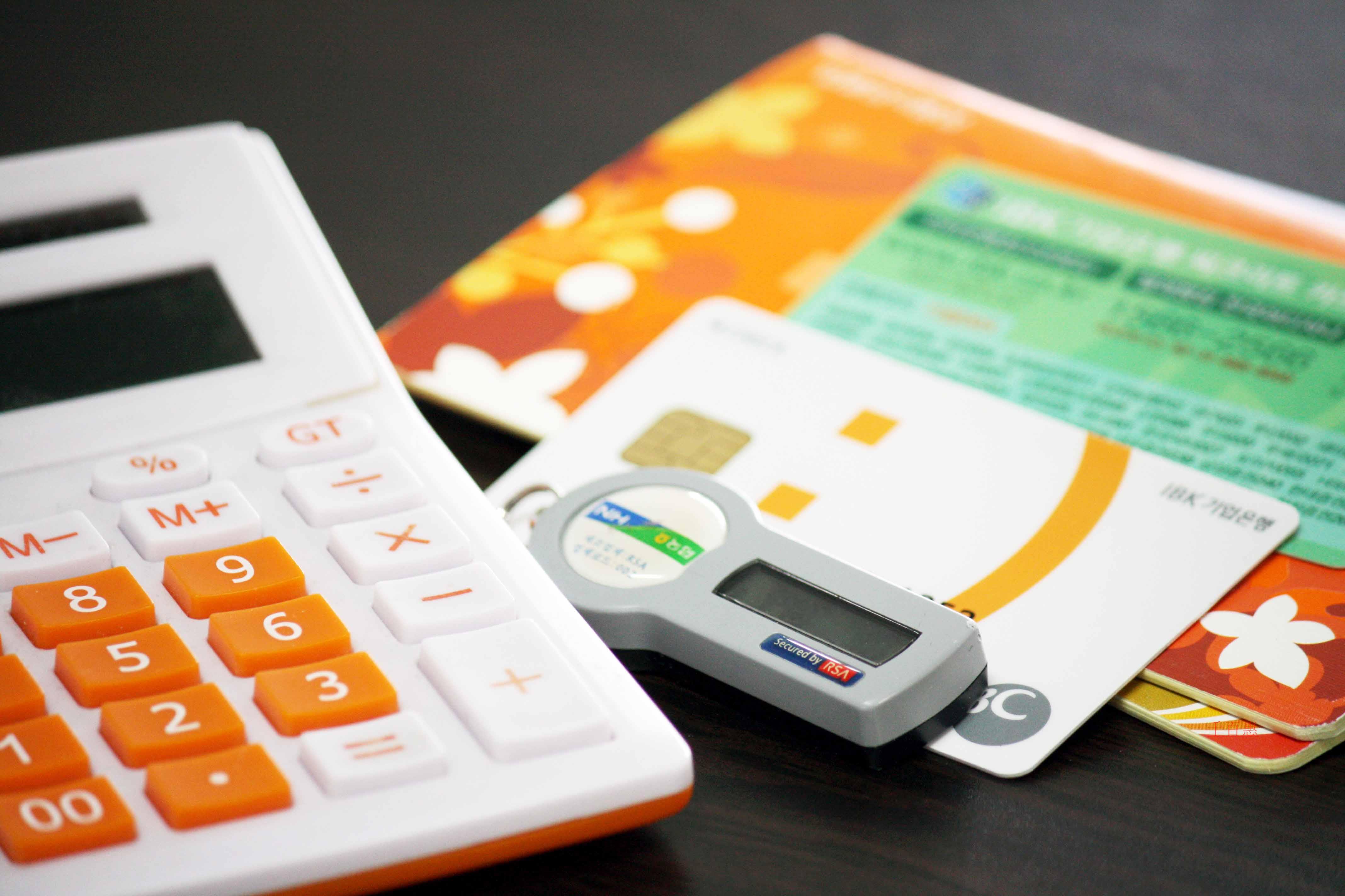 千百惠小编讲讲：代理记账存在哪些优势